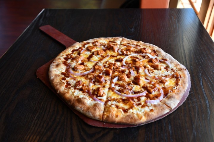 16" BBQ Chicken Pizza