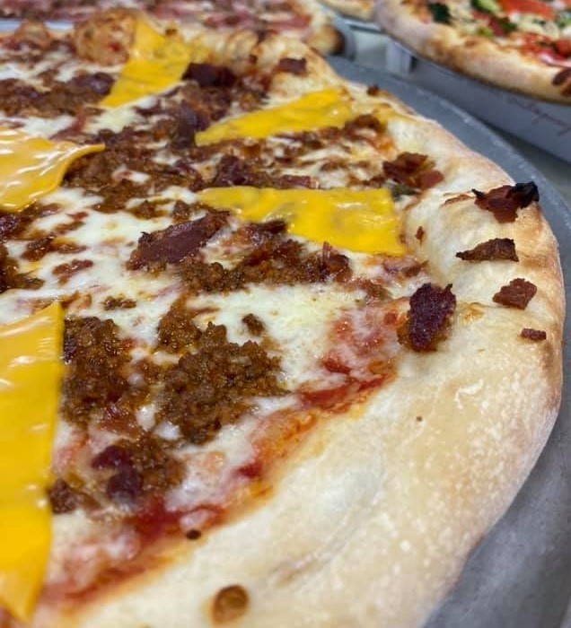 Bacon Cheeseburger Pizza