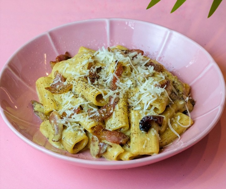 RIGATONI CARBONARA