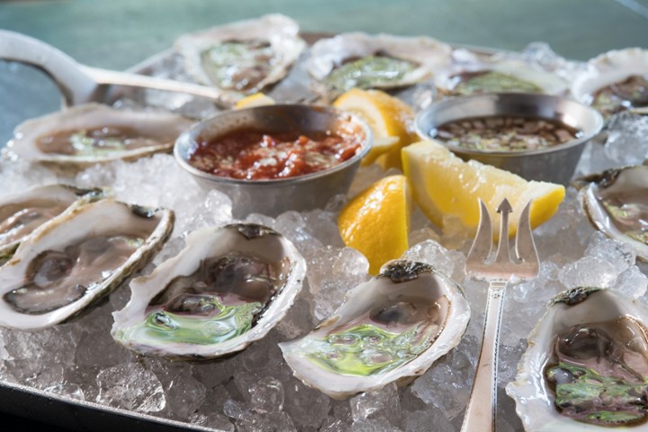 Top Shelf Oysters (one dozen)