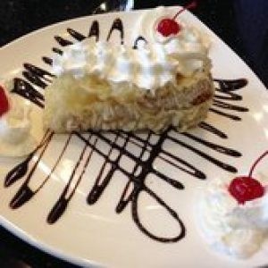 Cheesecake w/ Ice Cream