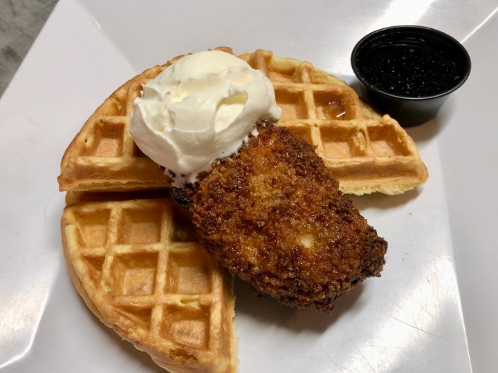 Fried Chicken & Waffle