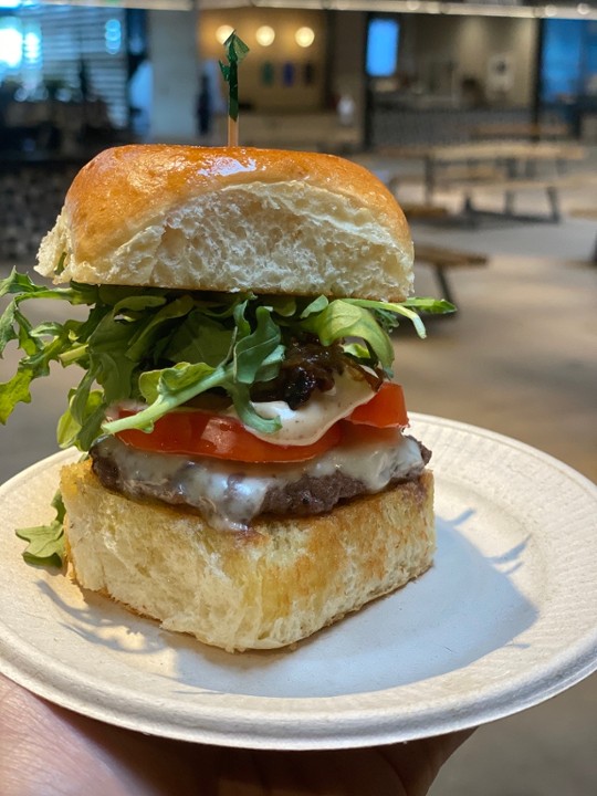 Steakhouse-/ fried onions / A-1 mayo / smoked gouda / arugula / tomato