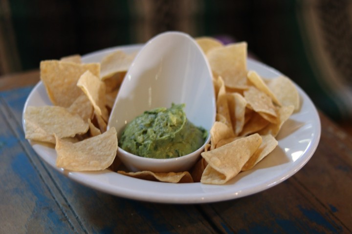 Morro Bay Guacamole + Chips