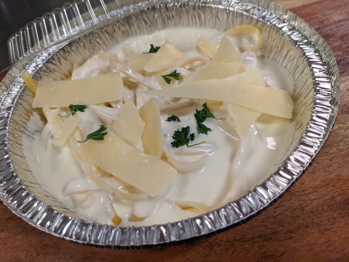 Fettuccine Alfredo