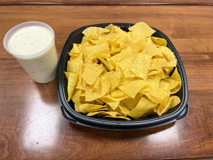 Queso & Chips