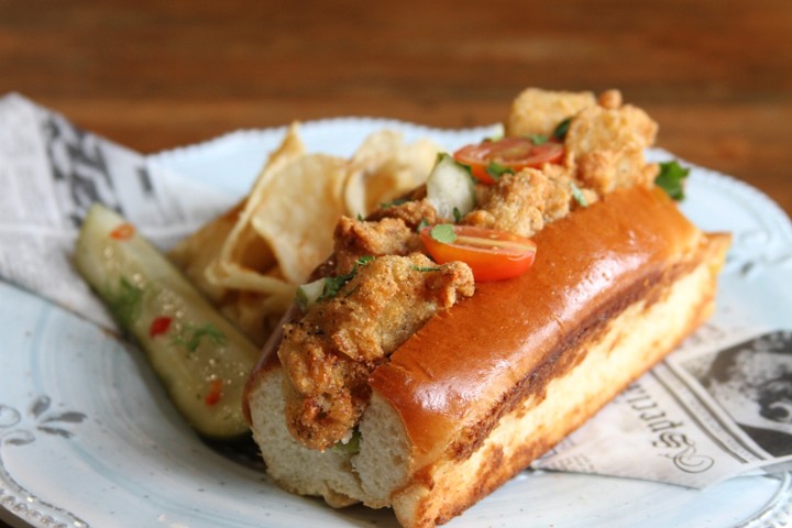 FRIED OYSTER ROLL