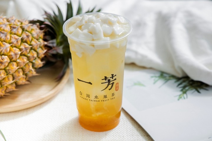 Pineapple Mountain Tea w/ Almond Jelly (Blended)