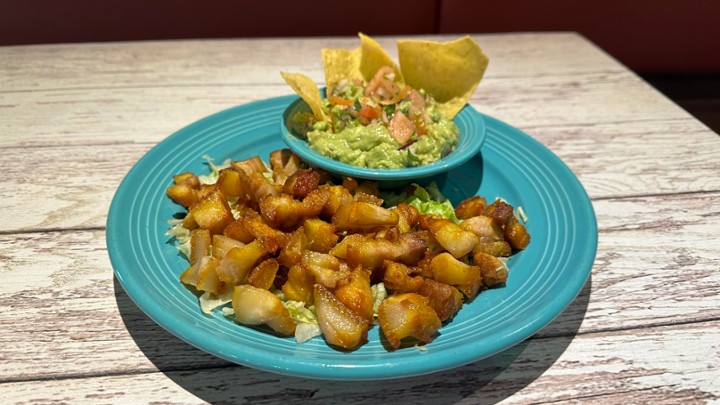 Guacamole w/ Chicharron