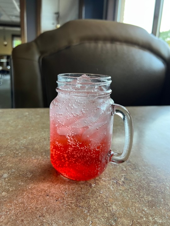 Shirley Temple (Kiddy Cocktail)