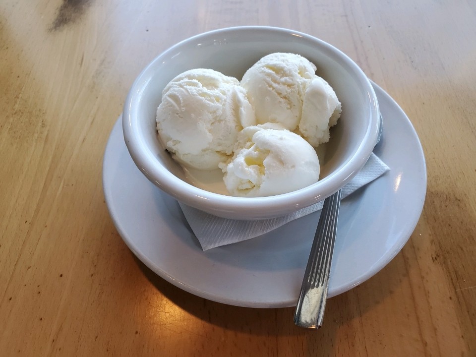 Vanilla Bean Ice Cream (2 scoops)