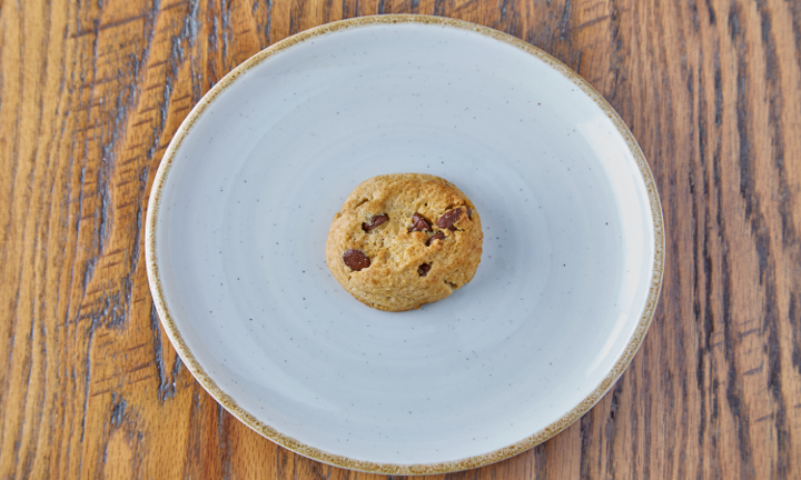 Gluten-Free Chocolate Chip Cookie