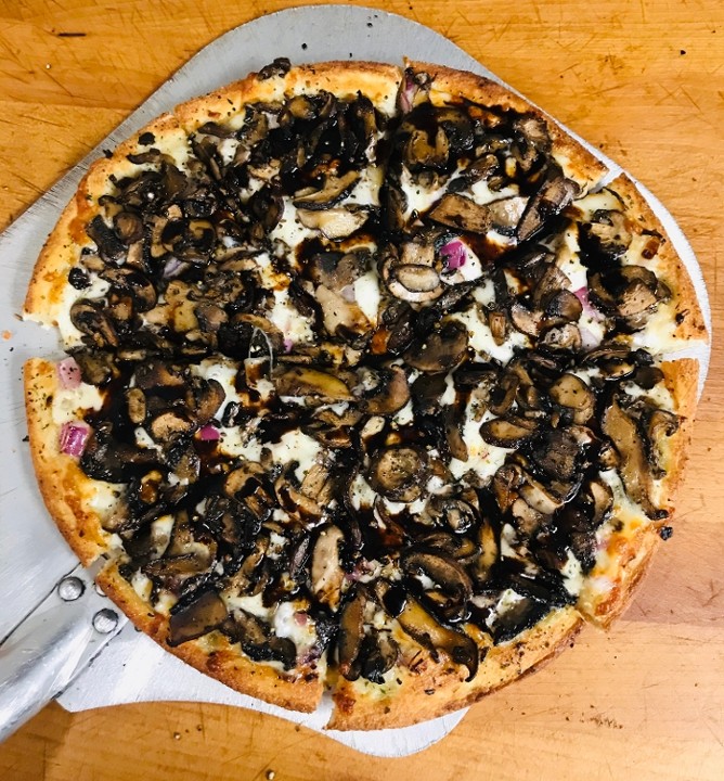 Small Mad Mushroom Pizza