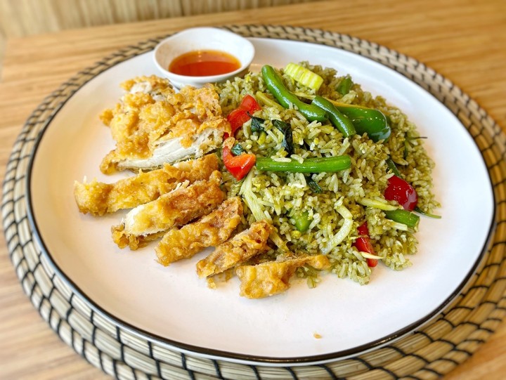 Green Curry Fried Rice with Crispy Chicken