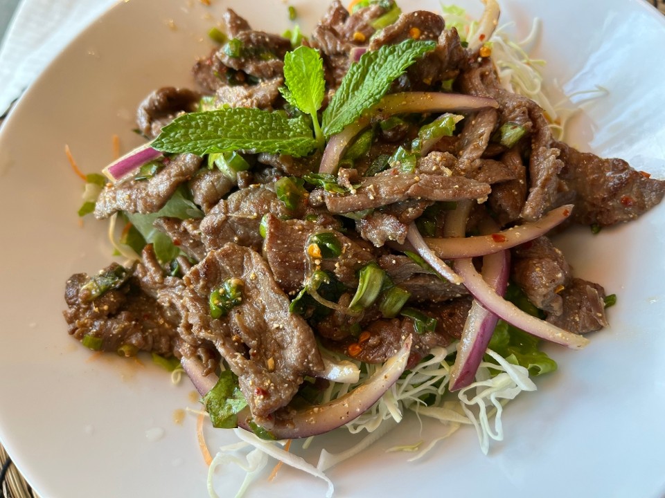 Fiery Grilled Beef Salad
