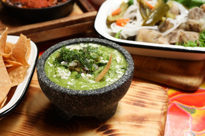 Molcajete de Guacamole