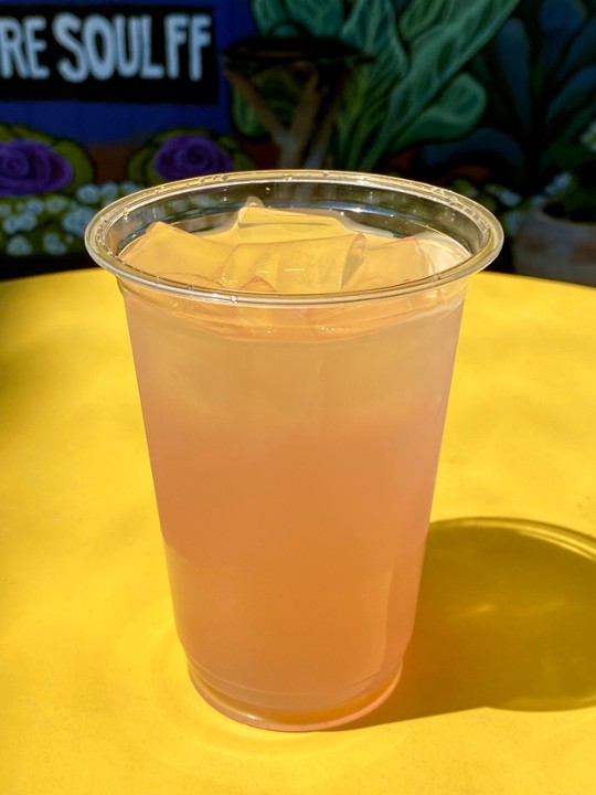 Seasonal Lemonade (Pineapple Ginger)