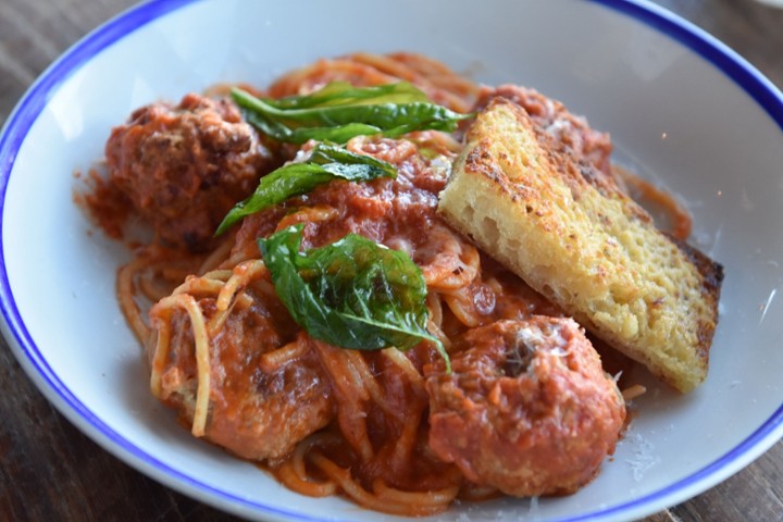 SPAGHETTI + MEATBALLS