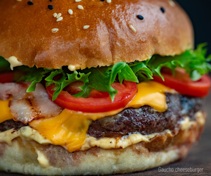 Gaucho Cheeseburger/X-Burger Gaucho
