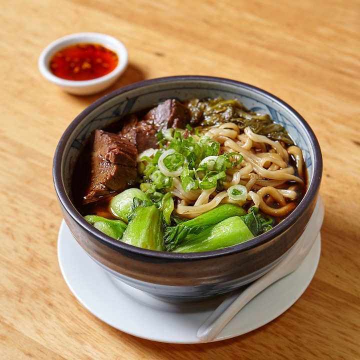 Beef Noodle Soup 牛肉麵