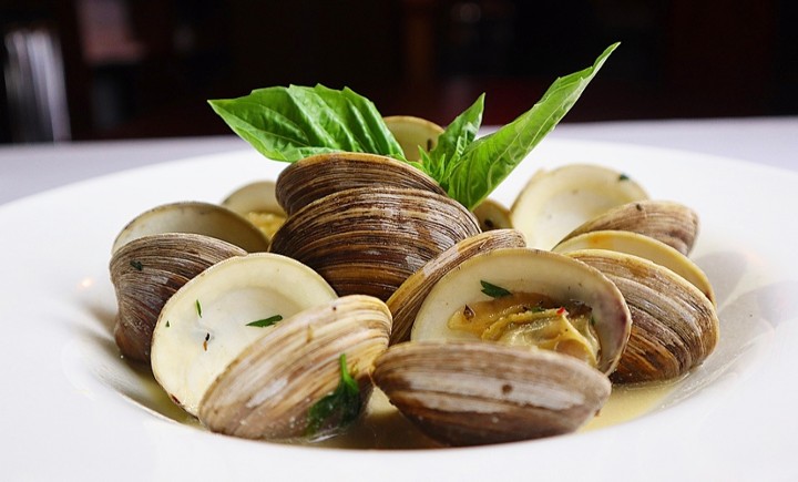 Zuppe di Vongole