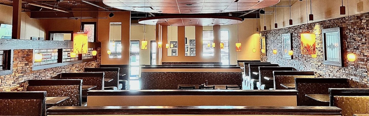 Sahm's Restaurant & Flying Horse Pub