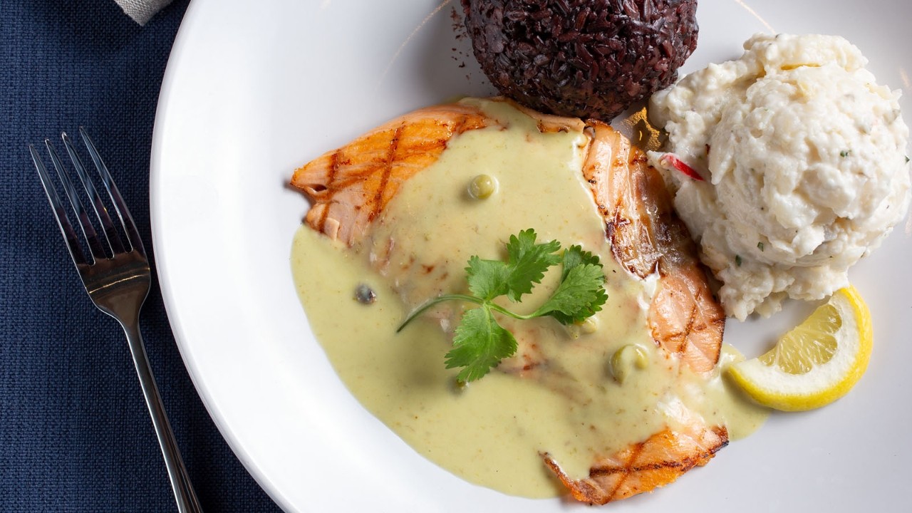 Salmon with Green Curry