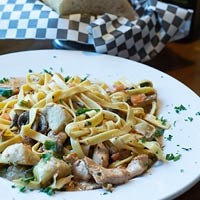 CHICKEN ARTICHOKE PASTA