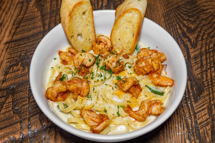 Alfredo Shrimp Pasta