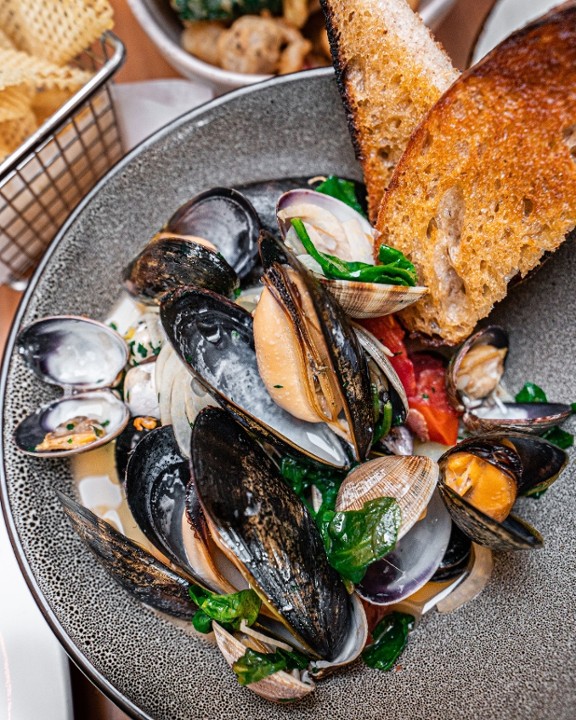 Mussels & Clams