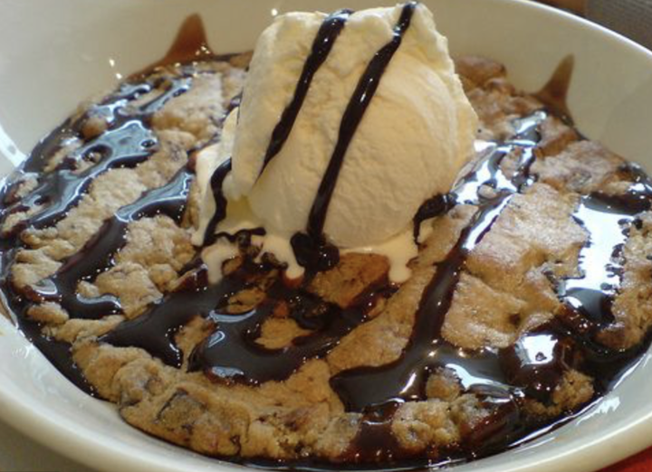 Giant Chocolate Chip Cookie