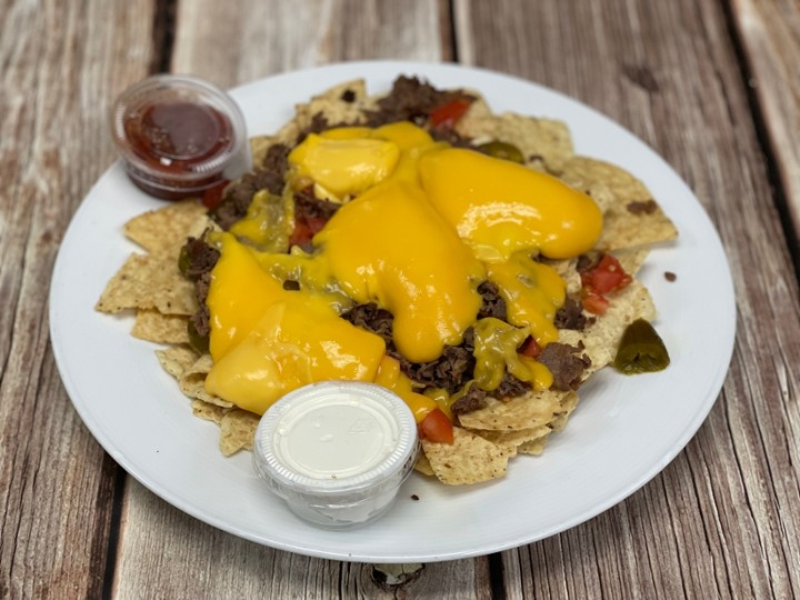 SUPREME NACHO PLATTER