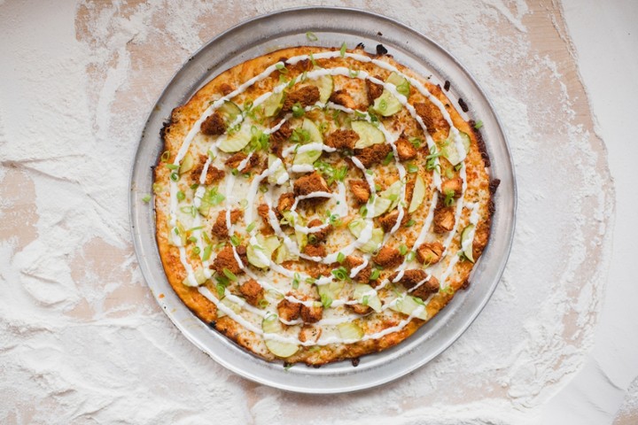 18" Nashville Hot Chicken Pizza