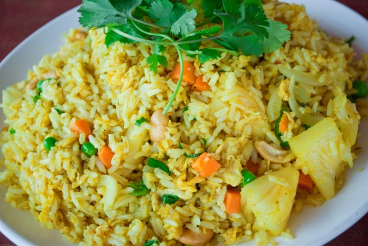 Pineapple Curry Fried Rice (GF)