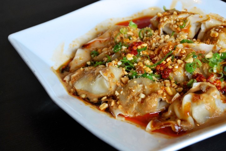 Wontons in Sesame Hot Sauce