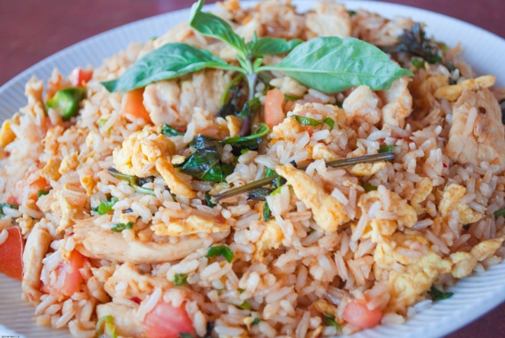 Spicy Garlic Basil Fried Rice