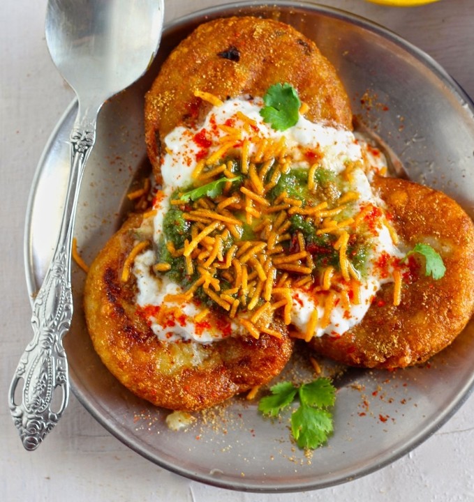 ALOO TIKKI CHAT