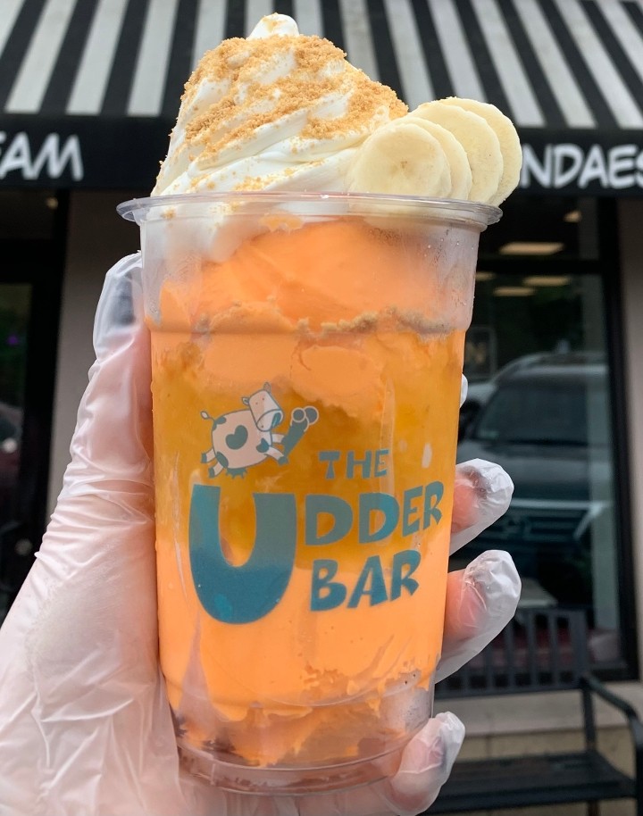 Udderly Grateful Sundae of the Month - Tropical Breeze