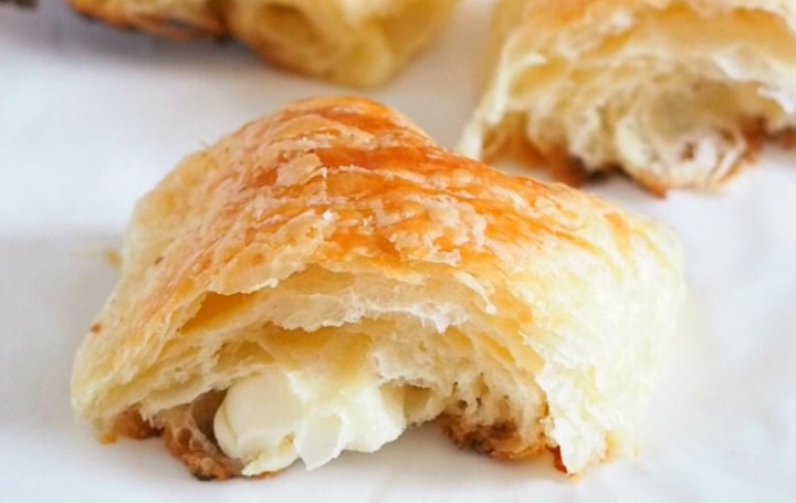 Filled Croissant, Cream Cheese