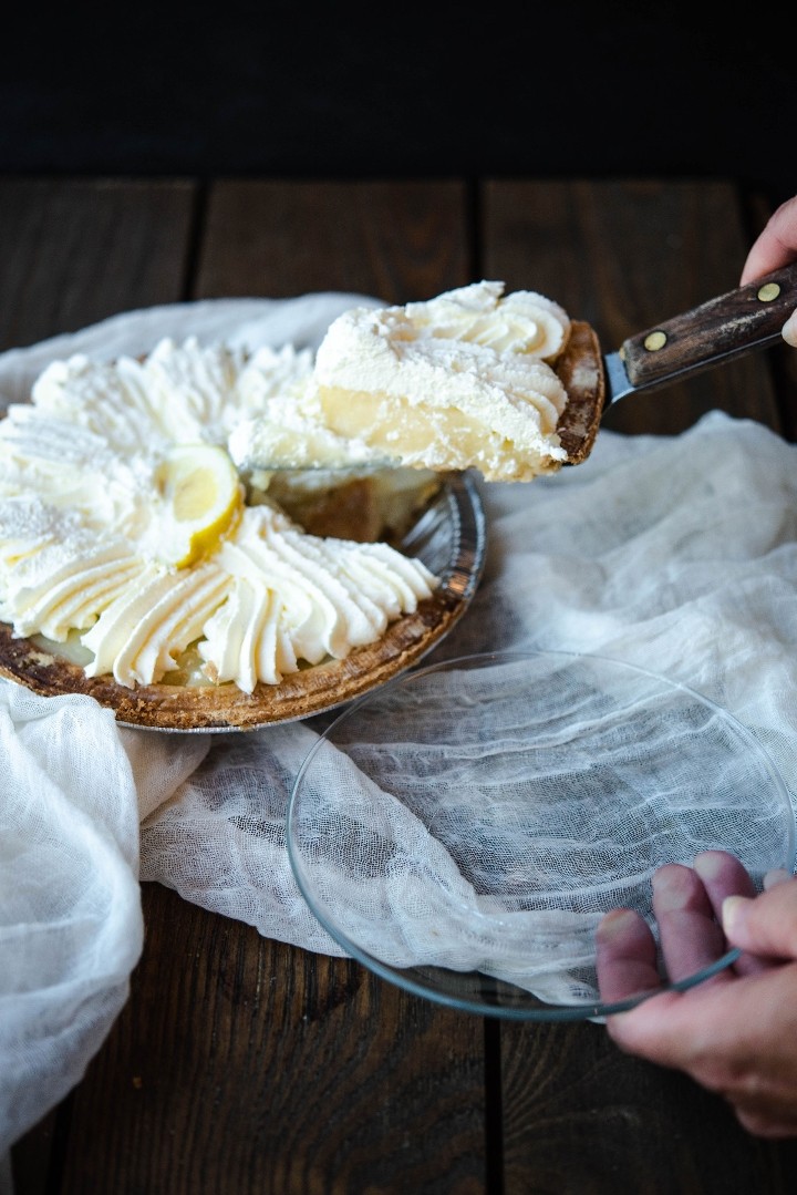 Coconut Whip Cream Pie