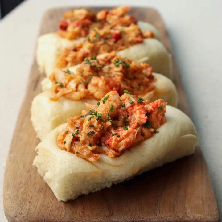 Lobster Roll Kit (makes 4 rolls)