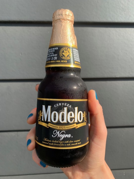 Modelo Negra TO GO