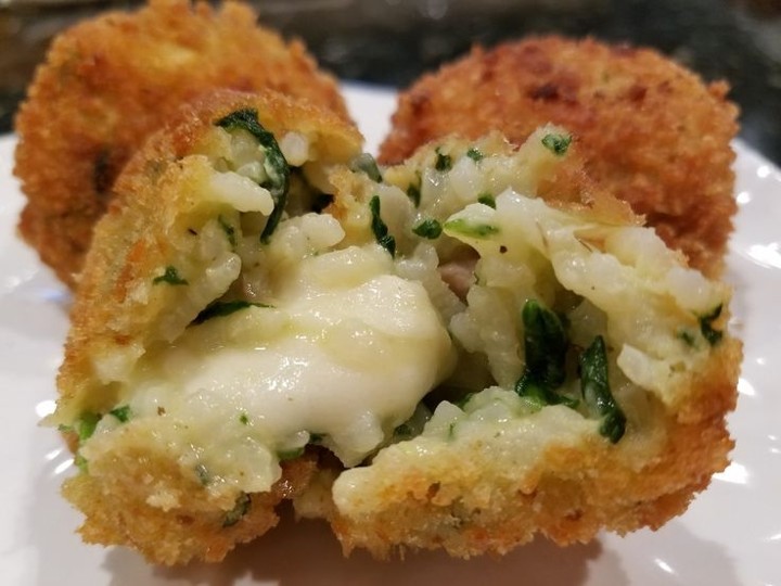 ARANCINI SPINACH & CHEESE (3)