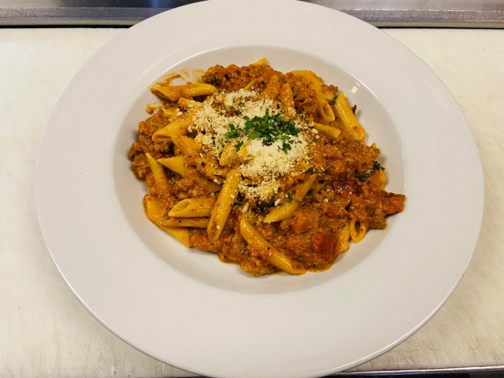 Penne con Bolognese