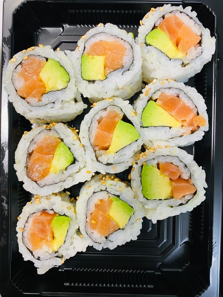 Spicy Salmon with Avocado Roll