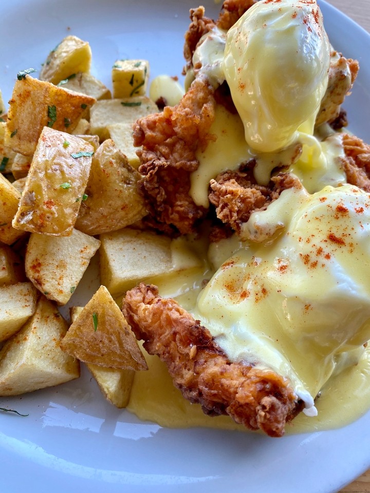 Oma's Fried Chicken Benedict