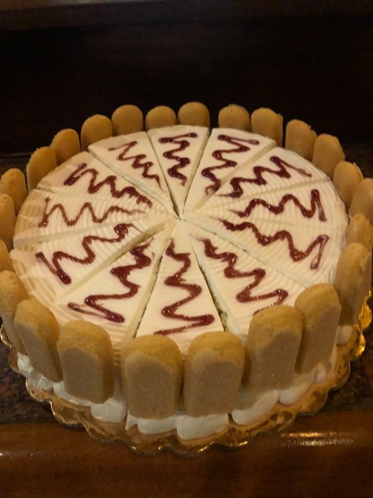 OREO MOUSSE CAKE