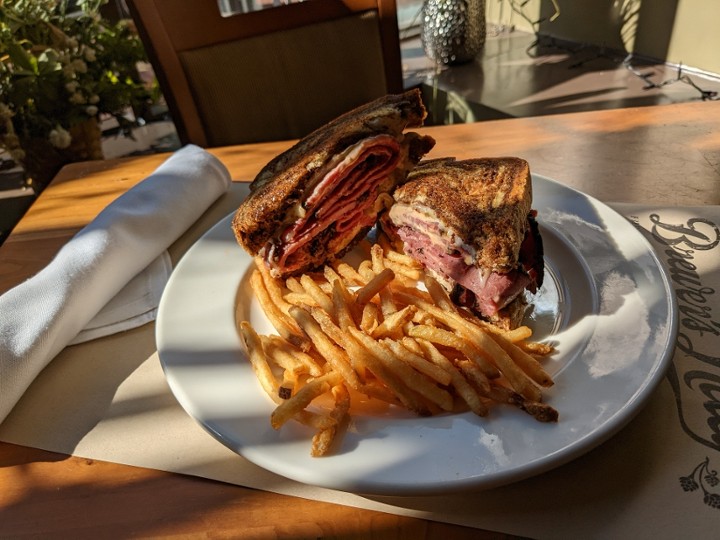 Pastrami Reuben