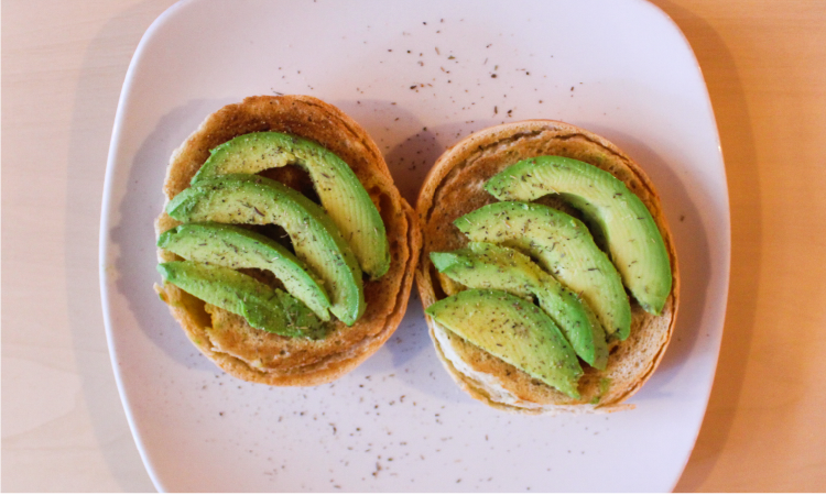 Bagel with Avocado