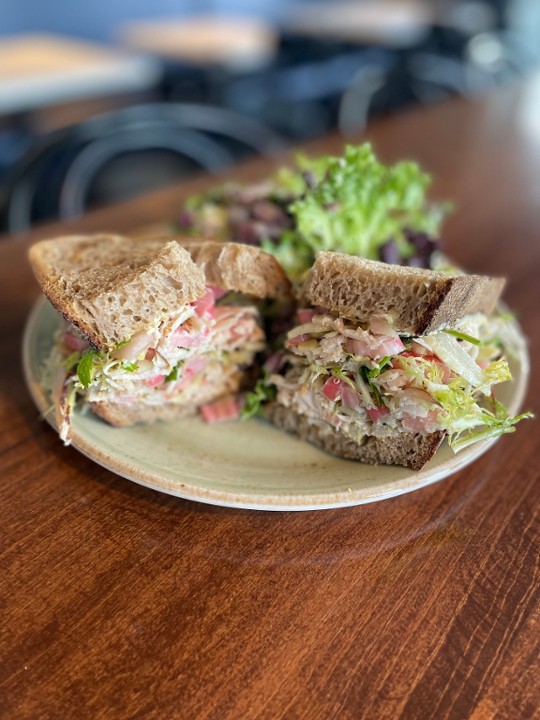 Smoked Turkey Sandwich